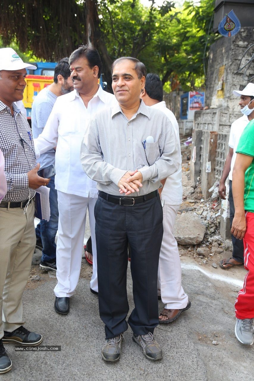 Telugu Film Industry Swachh Bharat Hyderabad 01 - 77 / 97 photos