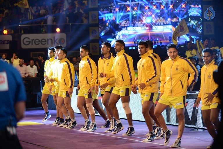 Telugu Titans Vs Jaipur Pink Panthers Kabaddi Match Photos - 50 / 100 photos
