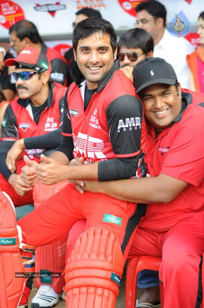 Telugu Warriors VS Bengal Tigers Match - 3 / 141 photos