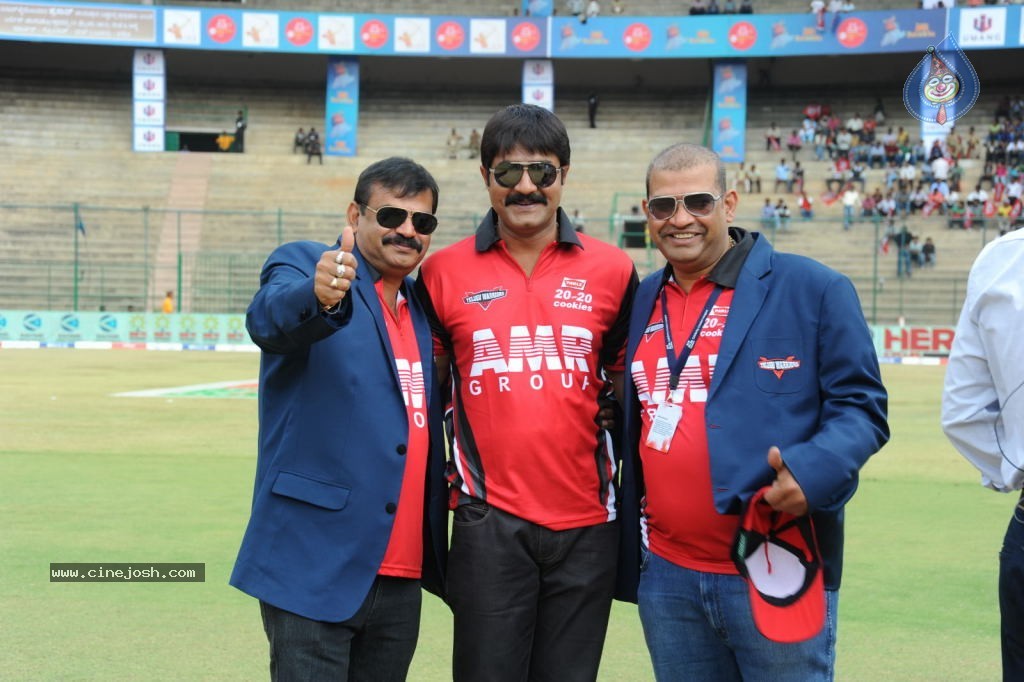 Telugu Warriors VS Bengal Tigers Match - 134 / 141 photos