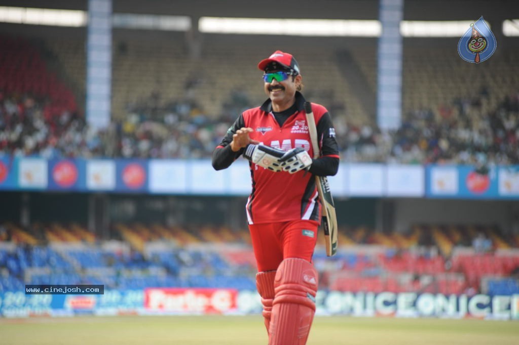 Telugu Warriors VS Bengal Tigers Match - 141 / 141 photos