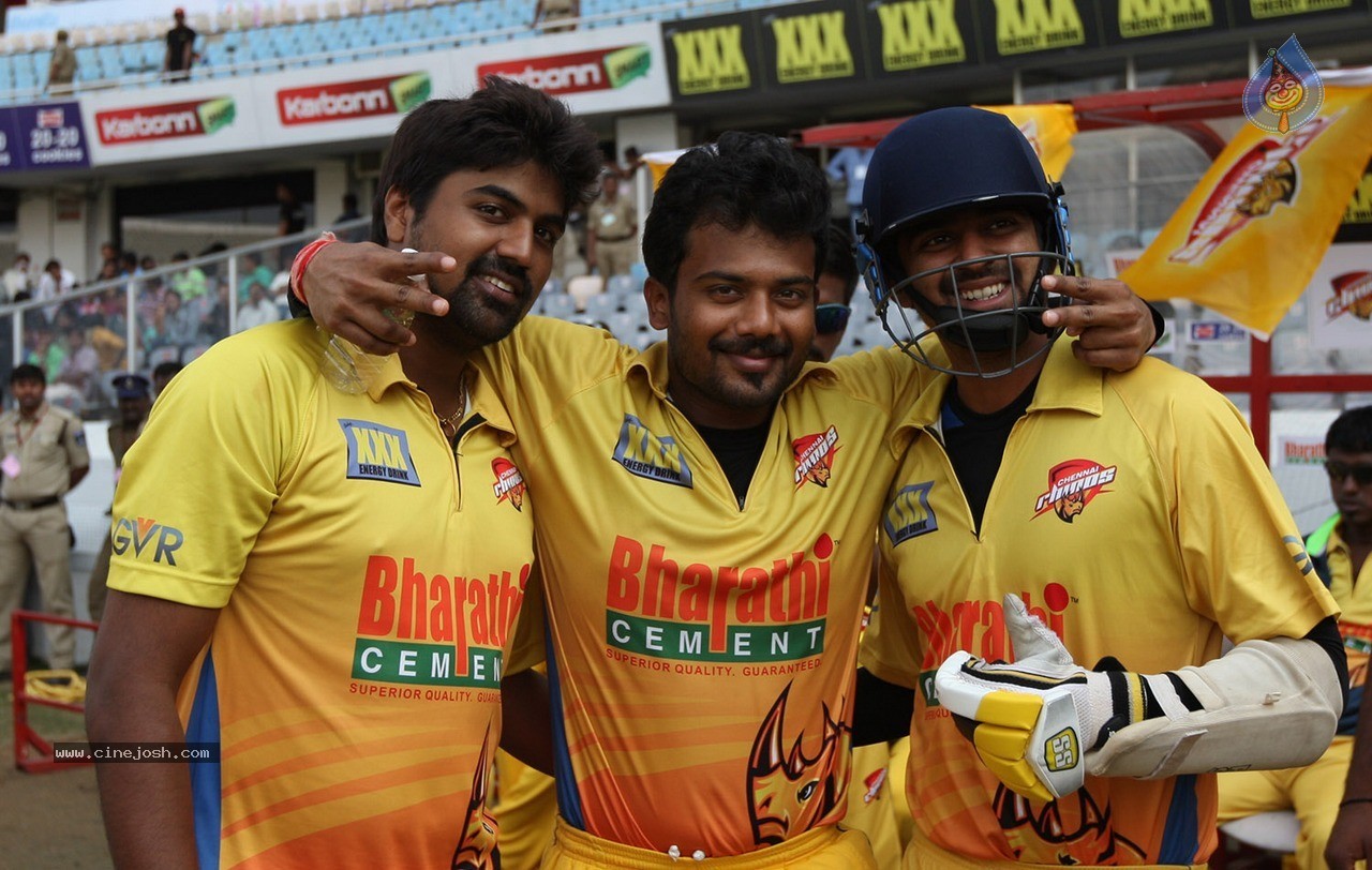 Telugu Warriors vs Chennai Rhinos Final Match Photos - 31 / 120 photos