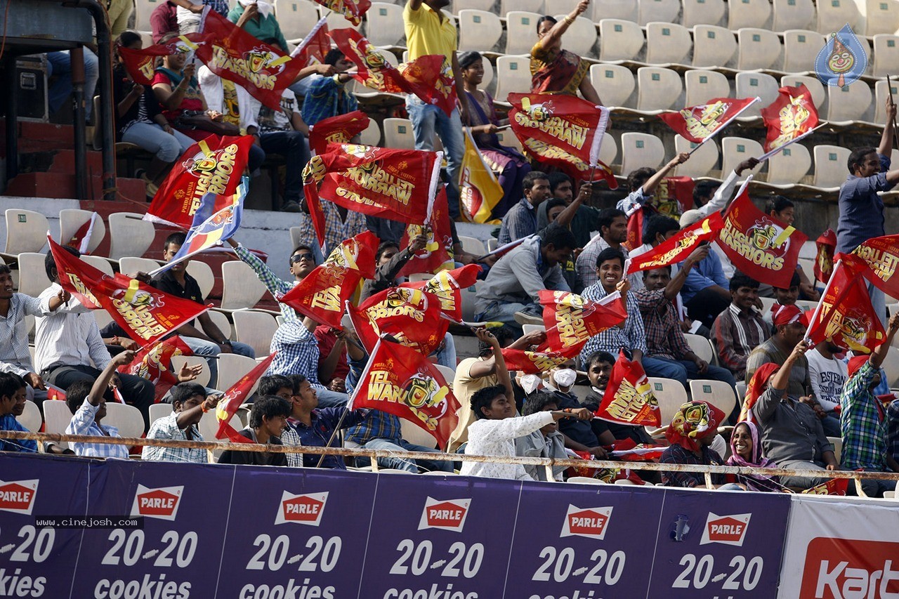Telugu Warriors vs Chennai Rhinos Final Match Photos - 33 / 120 photos