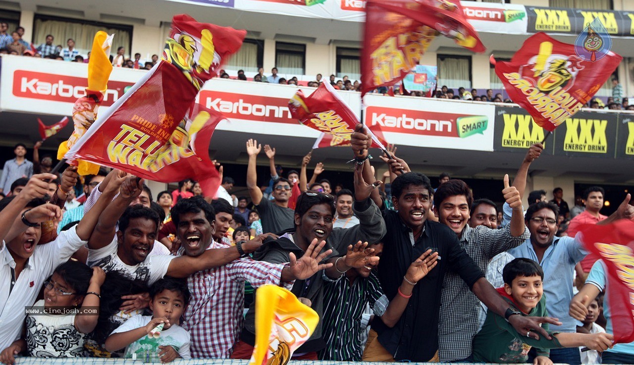 Telugu Warriors vs Chennai Rhinos Final Match Photos - 41 / 120 photos