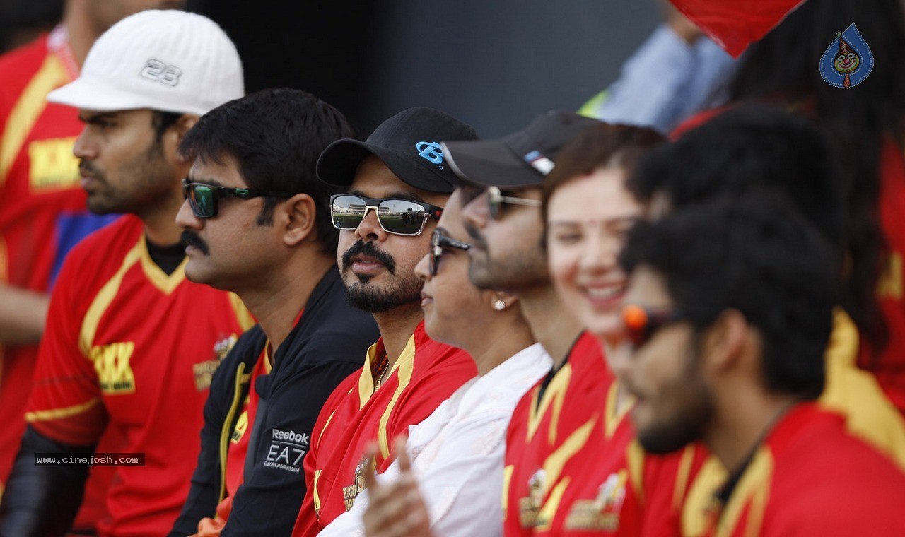 Telugu Warriors vs Chennai Rhinos Final Match Photos - 93 / 120 photos
