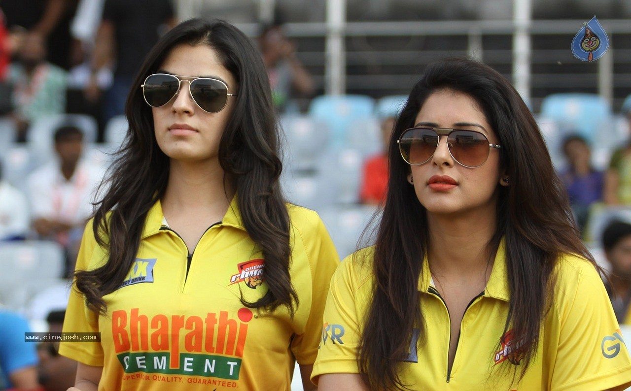 Telugu Warriors vs Chennai Rhinos Final Match Photos - 94 / 120 photos