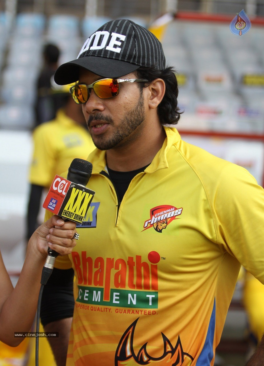 Telugu Warriors vs Chennai Rhinos Final Match Photos - 105 / 120 photos