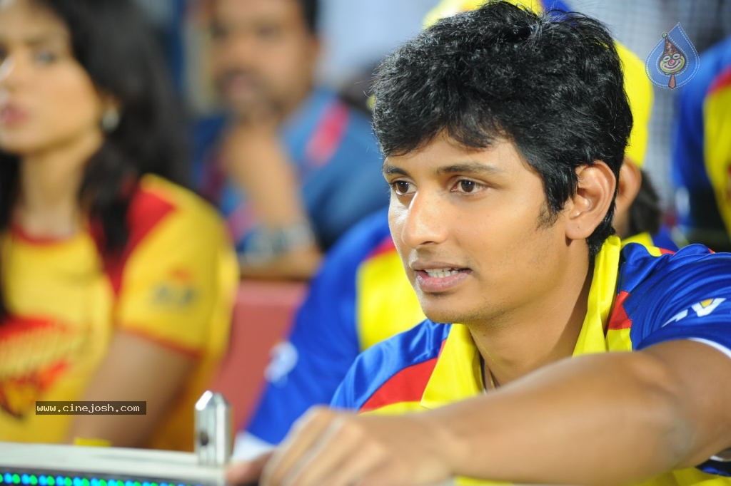 Telugu Warriors VS Chennai Rhinos Match  - 36 / 61 photos