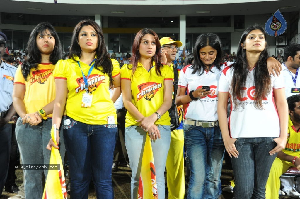 Telugu Warriors VS Chennai Rhinos Match Photos - 7 / 86 photos