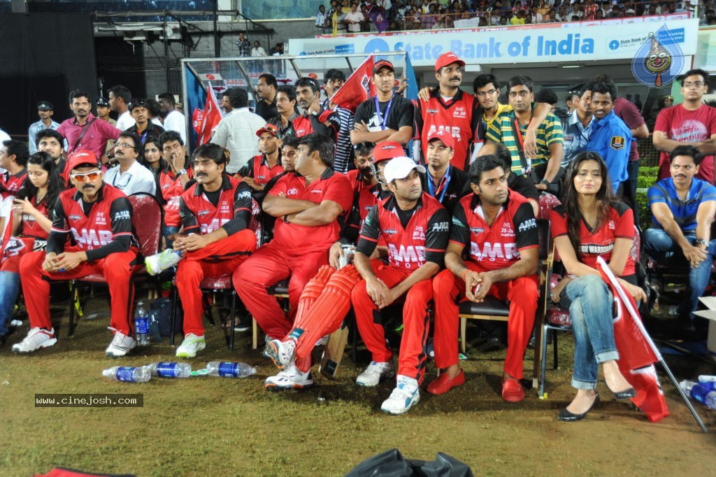 Telugu Warriors VS Chennai Rhinos Match Photos - 26 / 86 photos