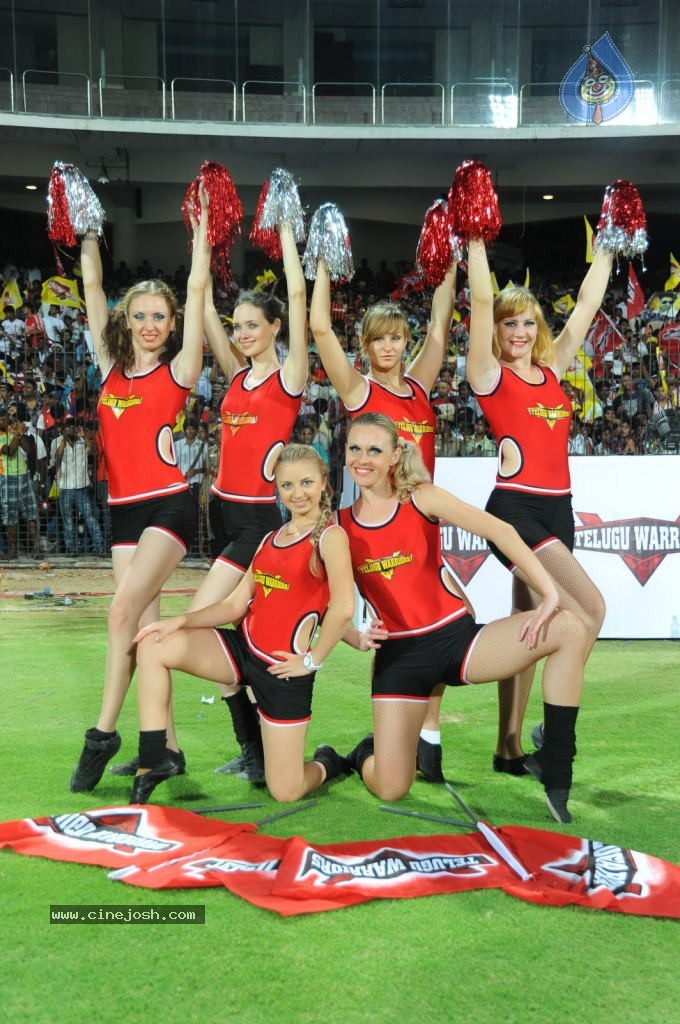 Chennai Rhinos VS Telugu Warriors  Semi Final Match - 28 / 96 photos