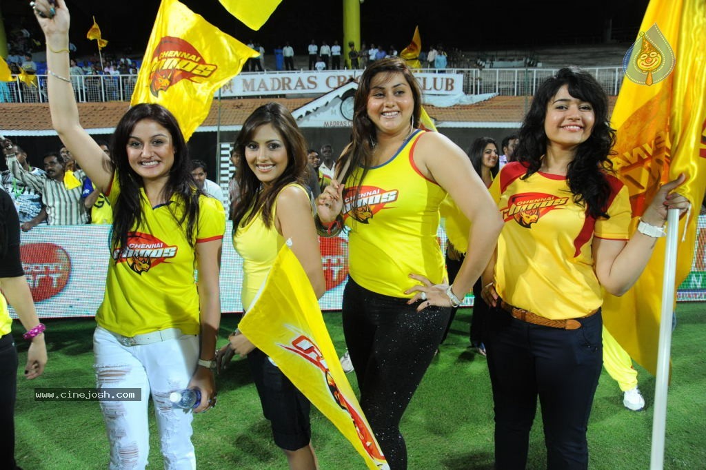 Chennai Rhinos VS Telugu Warriors  Semi Final Match - 50 / 96 photos