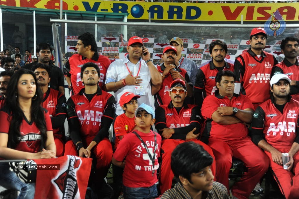 Telugu Warriors Vs Karnataka Bulldozers Match Photos 03 - 11 / 84 photos