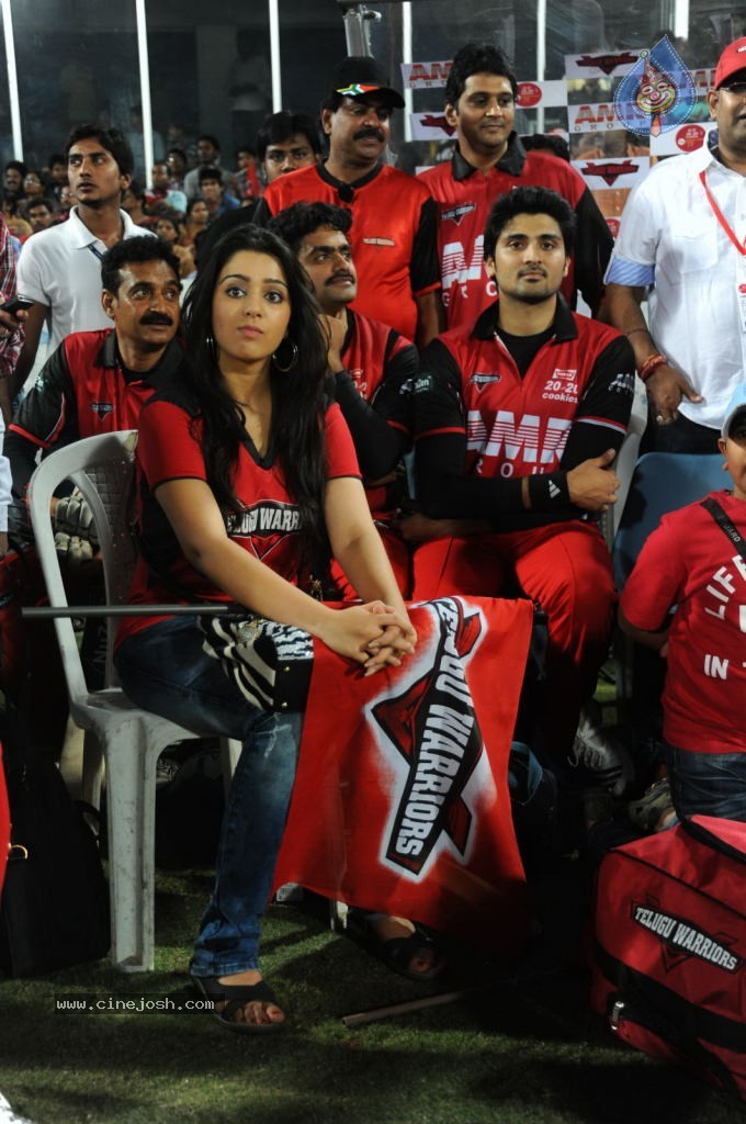 Telugu Warriors Vs Karnataka Bulldozers Match Photos 03 - 59 / 84 photos