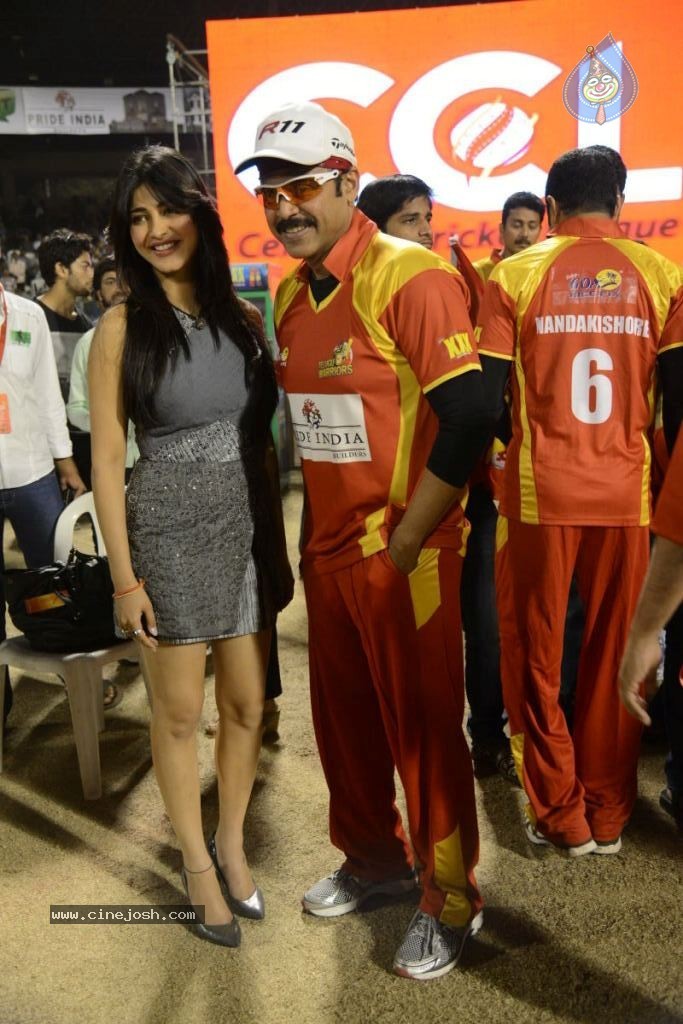 Telugu Warriors Vs Karnataka Bulldozers Match Stills - 85 / 190 photos