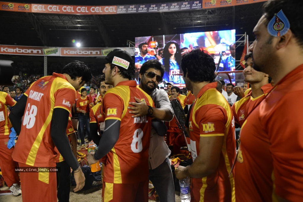 Telugu Warriors Vs Karnataka Bulldozers Match Stills - 102 / 190 photos