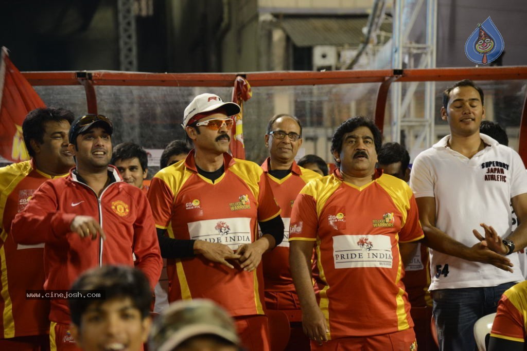 Telugu Warriors Vs Karnataka Bulldozers Match Stills - 176 / 190 photos