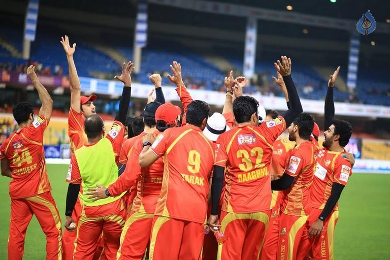 Telugu Warriors Vs Kerala Strikers Photo 7 of 20
