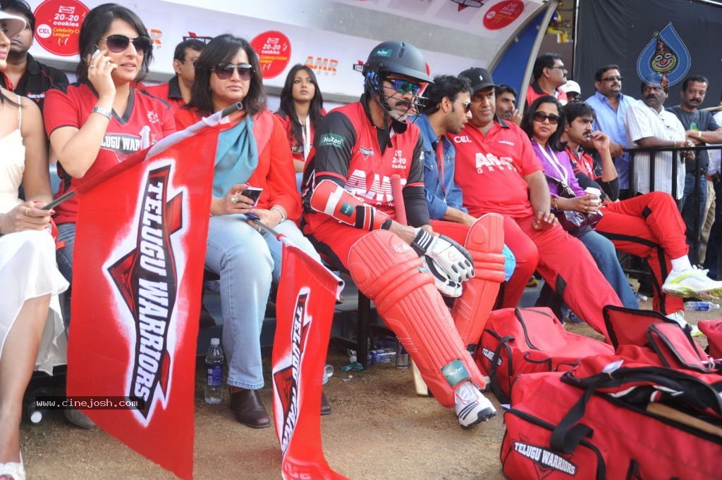 Telugu Warriors Vs Kerala Strikers Match Photos 02 - 19 / 114 photos