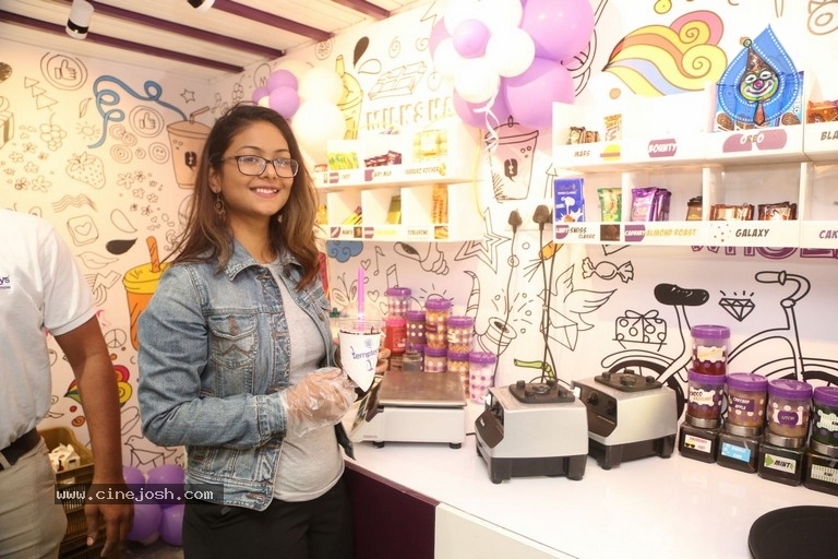 Temptys Launched by Actress Aditi Myakal - 8 / 32 photos