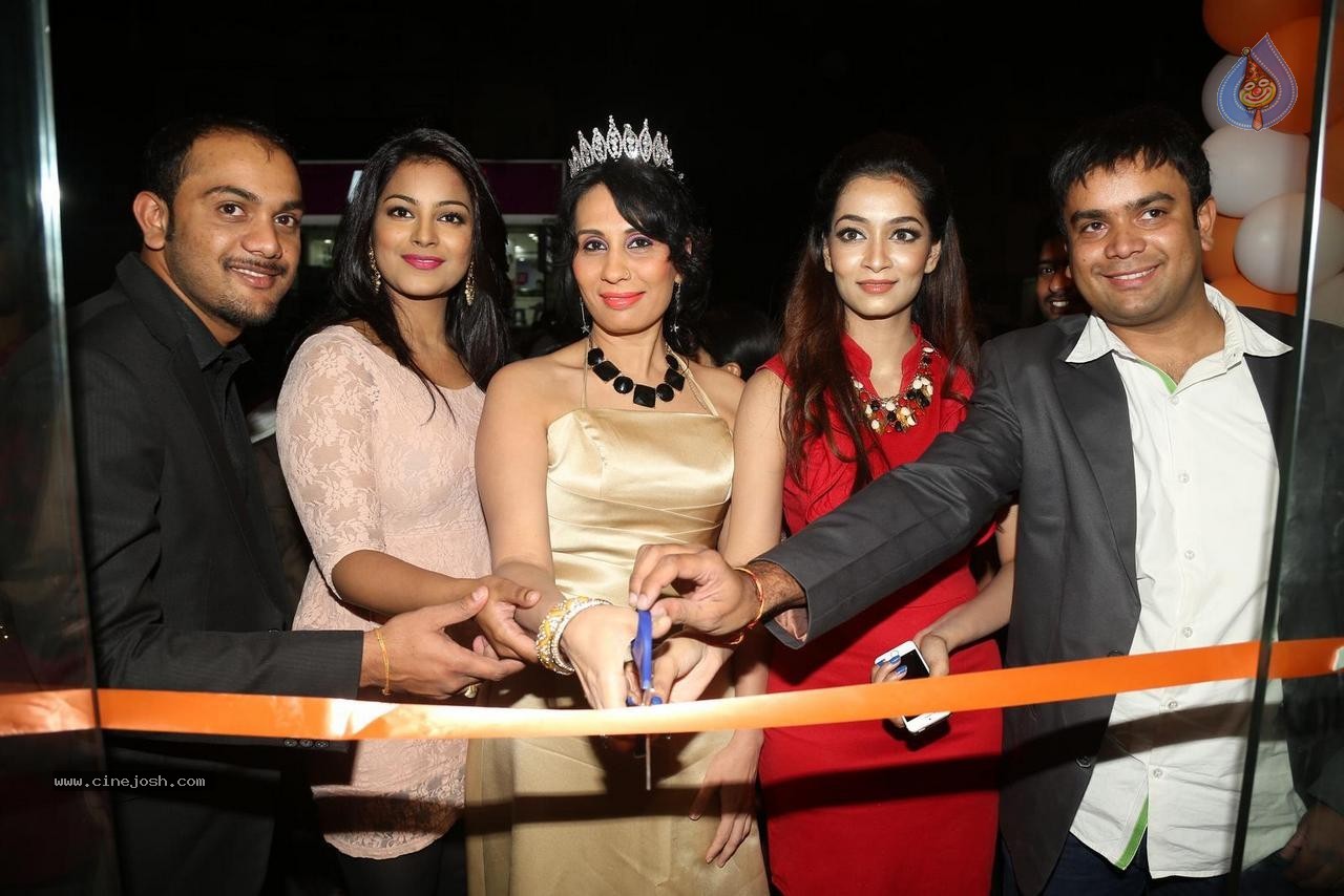 The Thickshake Factory Launch - 28 / 48 photos