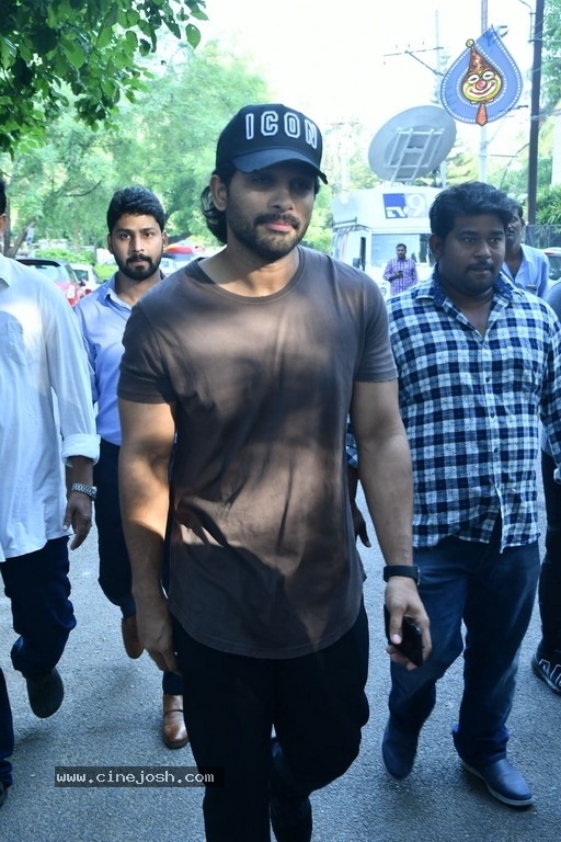 Tollywood Celebrities Cast Their Vote - 54 / 61 photos