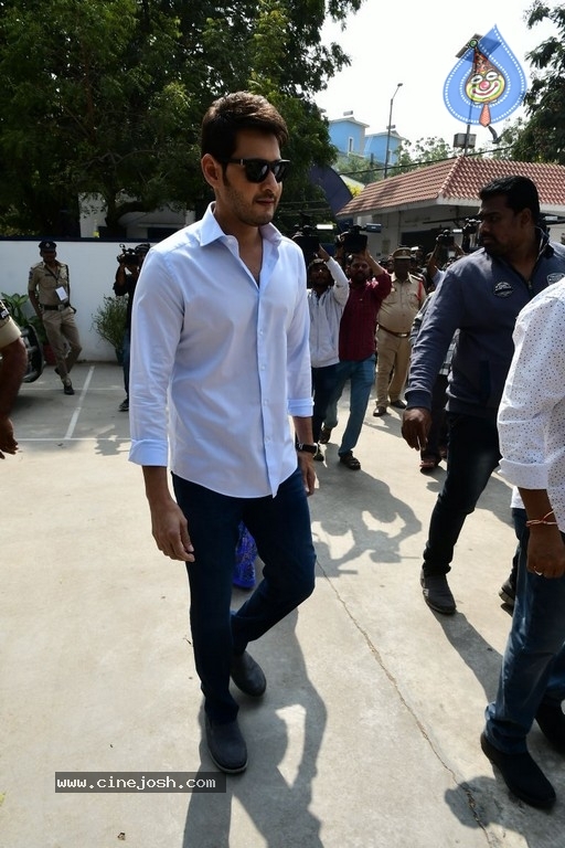 Tollywood Celebrities Cast their Votes  - 7 / 63 photos
