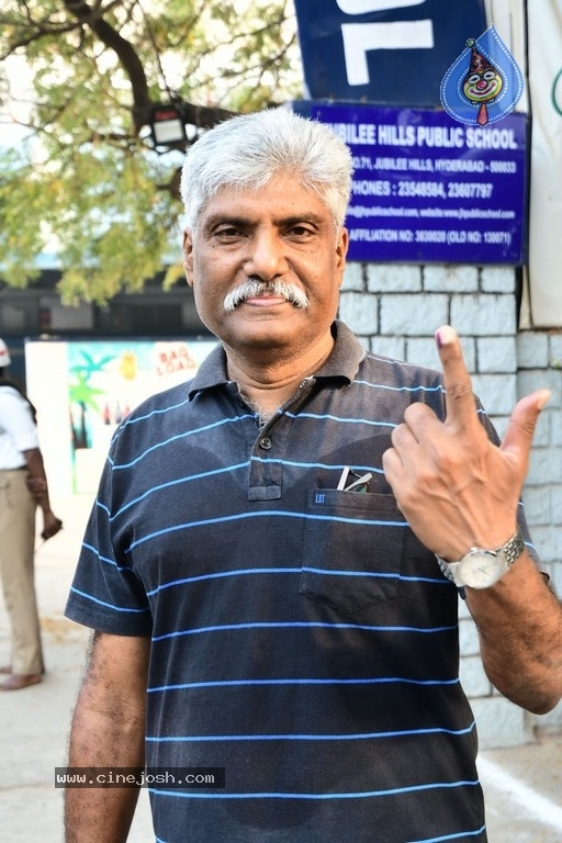 Tollywood Celebrities Cast their Votes  - 36 / 63 photos