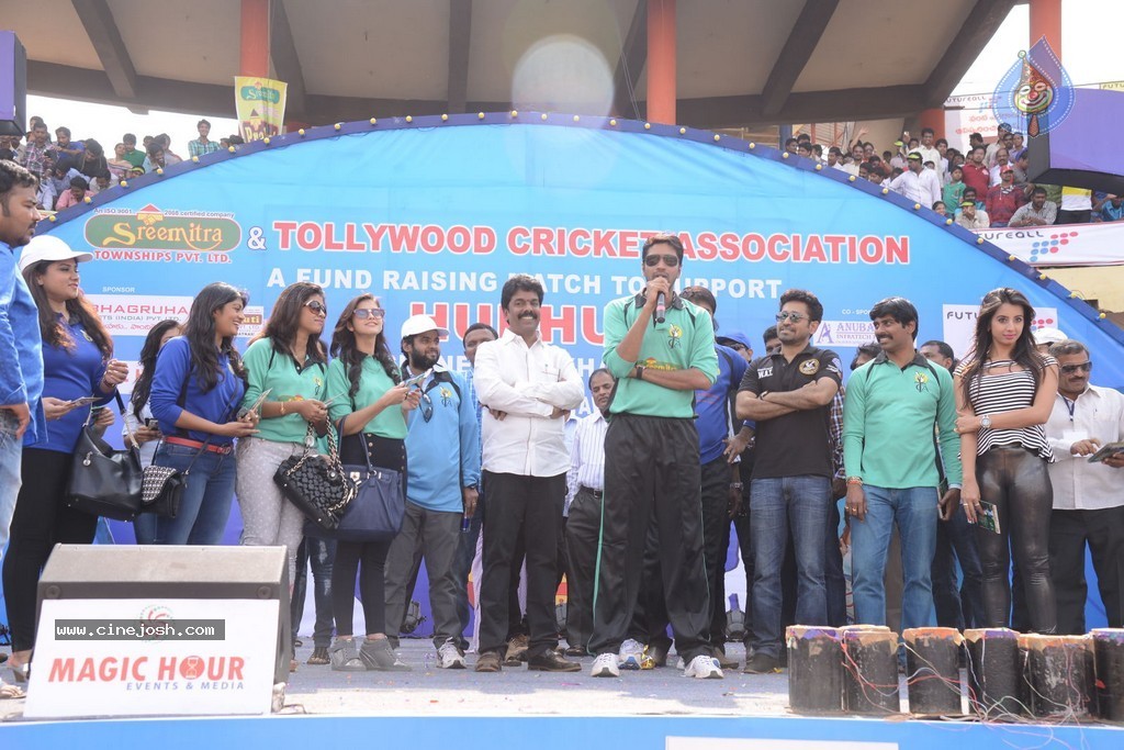 Tollywood Cricket Match in Vijayawada 01 - 39 / 163 photos