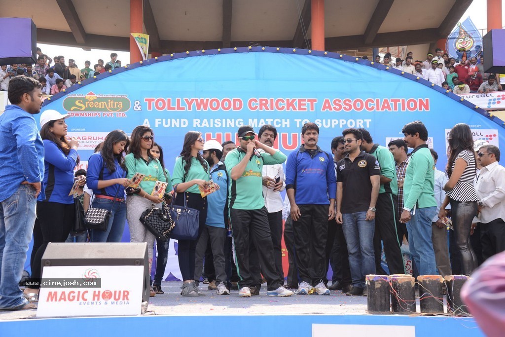 Tollywood Cricket Match in Vijayawada 01 - 59 / 163 photos