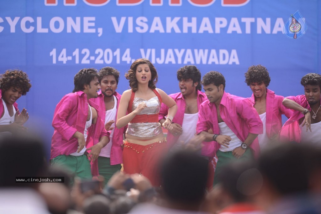 Tollywood Cricket Match in Vijayawada 01 - 88 / 163 photos