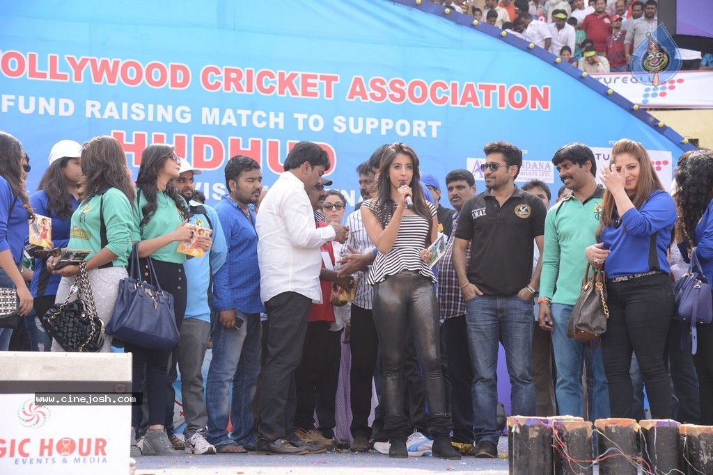 Tollywood Cricket Match in Vijayawada 01 - 137 / 163 photos