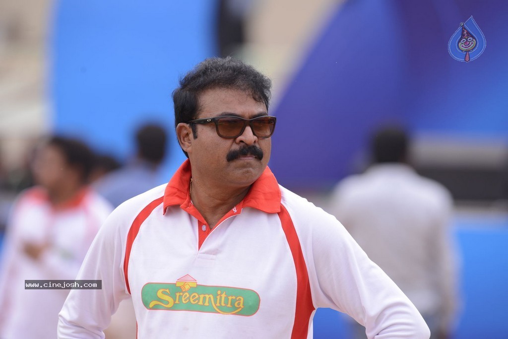 Tollywood Cricket Match in Vijayawada 01 - 148 / 163 photos