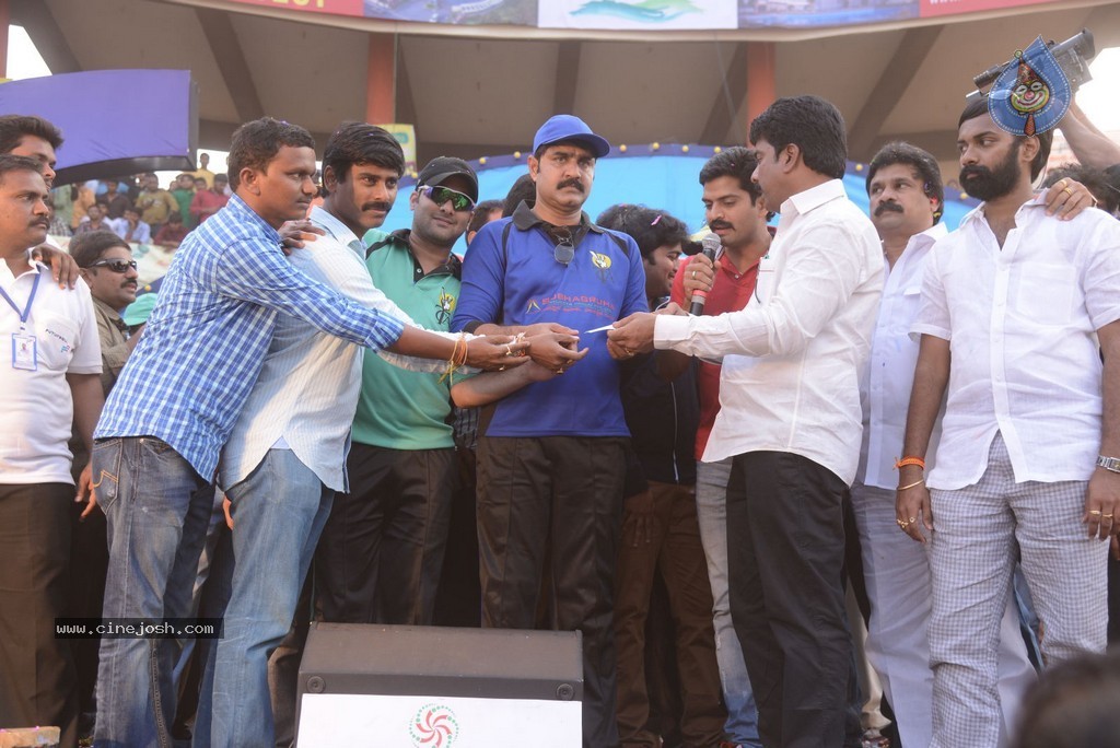 Tollywood Cricket Match in Vijayawada 02 - 1 / 53 photos