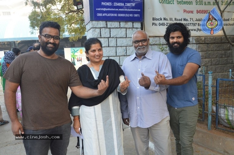 Tollywood Stars Cast their Votes 2018 - 10 / 103 photos