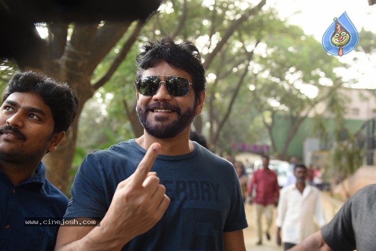 Tollywood Stars Cast their Votes 2018 - 42 / 103 photos