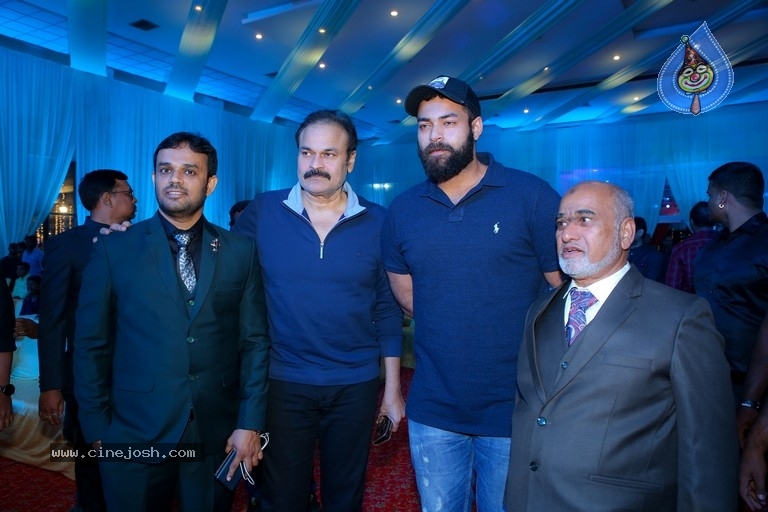 Top Celebrities at Syed Javed Ali Wedding Reception 02 - 4 / 60 photos
