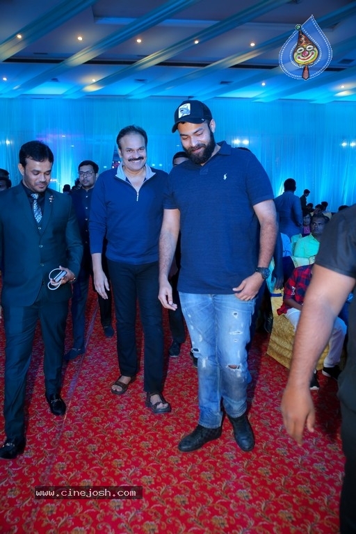 Top Celebrities at Syed Javed Ali Wedding Reception 02 - 17 / 60 photos