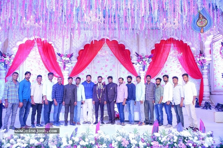 Top Celebrities at Syed Javed Ali Wedding Reception 02 - 19 / 60 photos