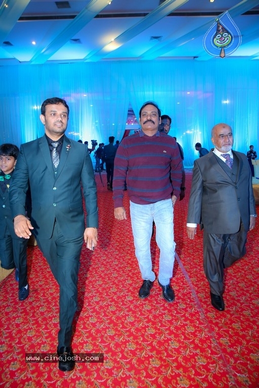 Top Celebrities at Syed Javed Ali Wedding Reception 02 - 27 / 60 photos