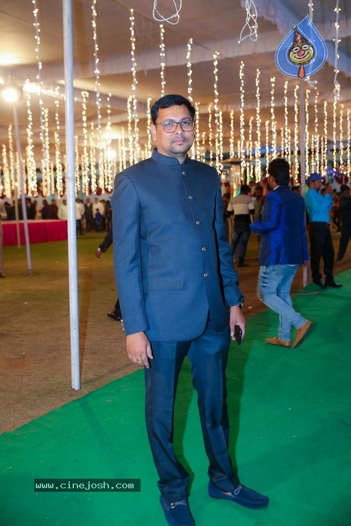 Top Celebrities at Syed Javed Ali Wedding Reception 02 - 39 / 60 photos