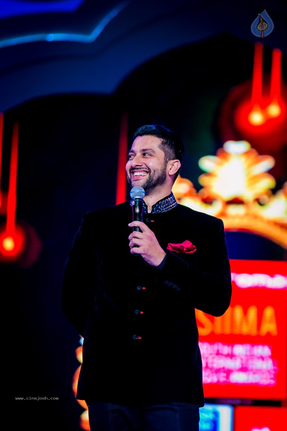 Top Celebs at SIIMA Awards 2014 - 52 / 150 photos