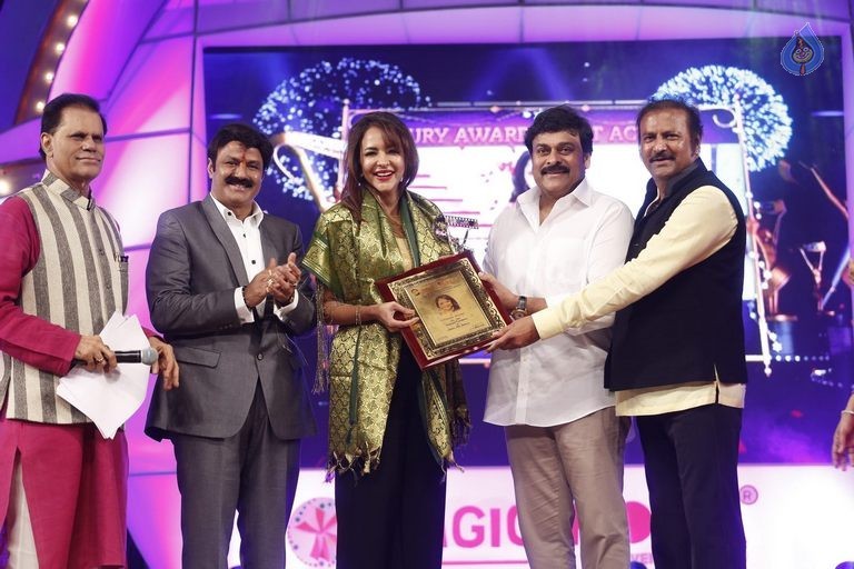 TSR - TV9 National Film Awards Photos 3 - 46 / 441 photos