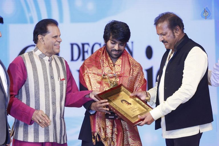 TSR - TV9 National Film Awards Photos 3 - 57 / 441 photos