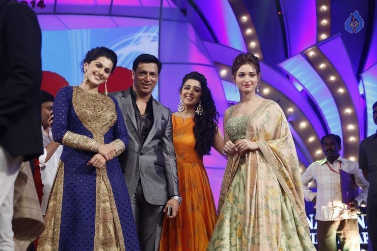 TSR - TV9 National Film Awards Photos 3 - 162 / 441 photos