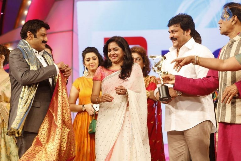 TSR - TV9 National Film Awards Photos 3 - 174 / 441 photos