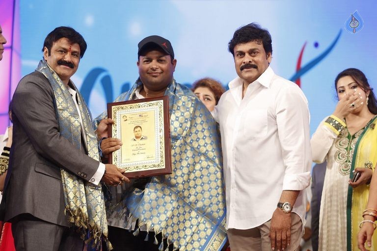 TSR - TV9 National Film Awards Photos 3 - 249 / 441 photos