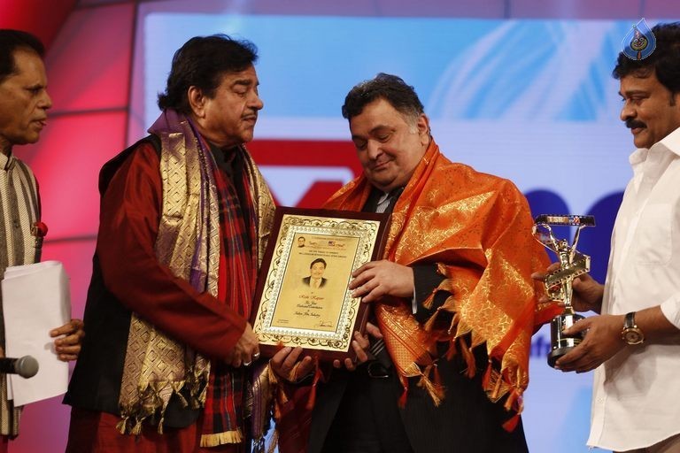 TSR - TV9 National Film Awards Photos 3 - 283 / 441 photos