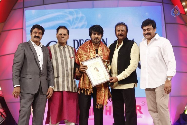 TSR - TV9 National Film Awards Photos 3 - 307 / 441 photos