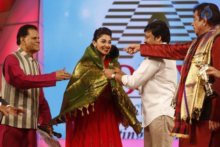 TSR - TV9 National Film Awards Photos 3 - 312 / 441 photos